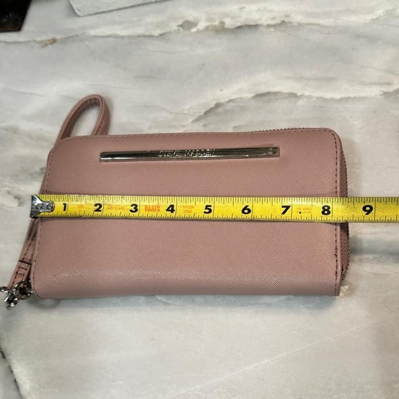 Steve Madden Elegant Tan Women's Clutch wallet 8x4in no callouts - Picture 7 of 14